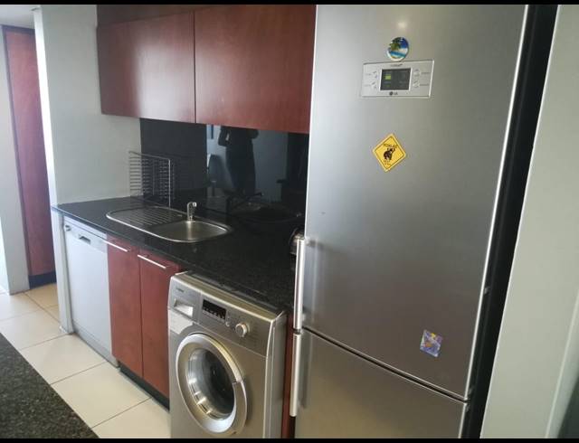 3 BEDROOM APARTMENT TO LET IN POINT WATERFRONT